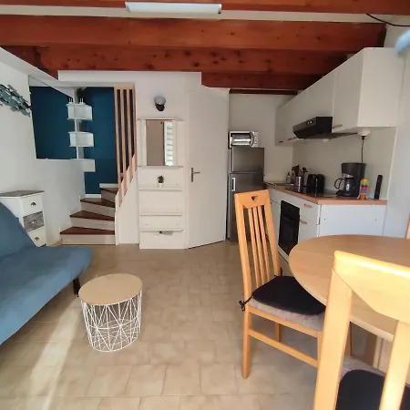 Azur Et Soleil Jolie Maisonnette Climatisee Proche De La Richelieu Cap D'agde *